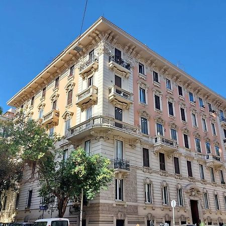 Appartamento "Corso - Cuore Di Roma" By FlatinRom Exterior foto