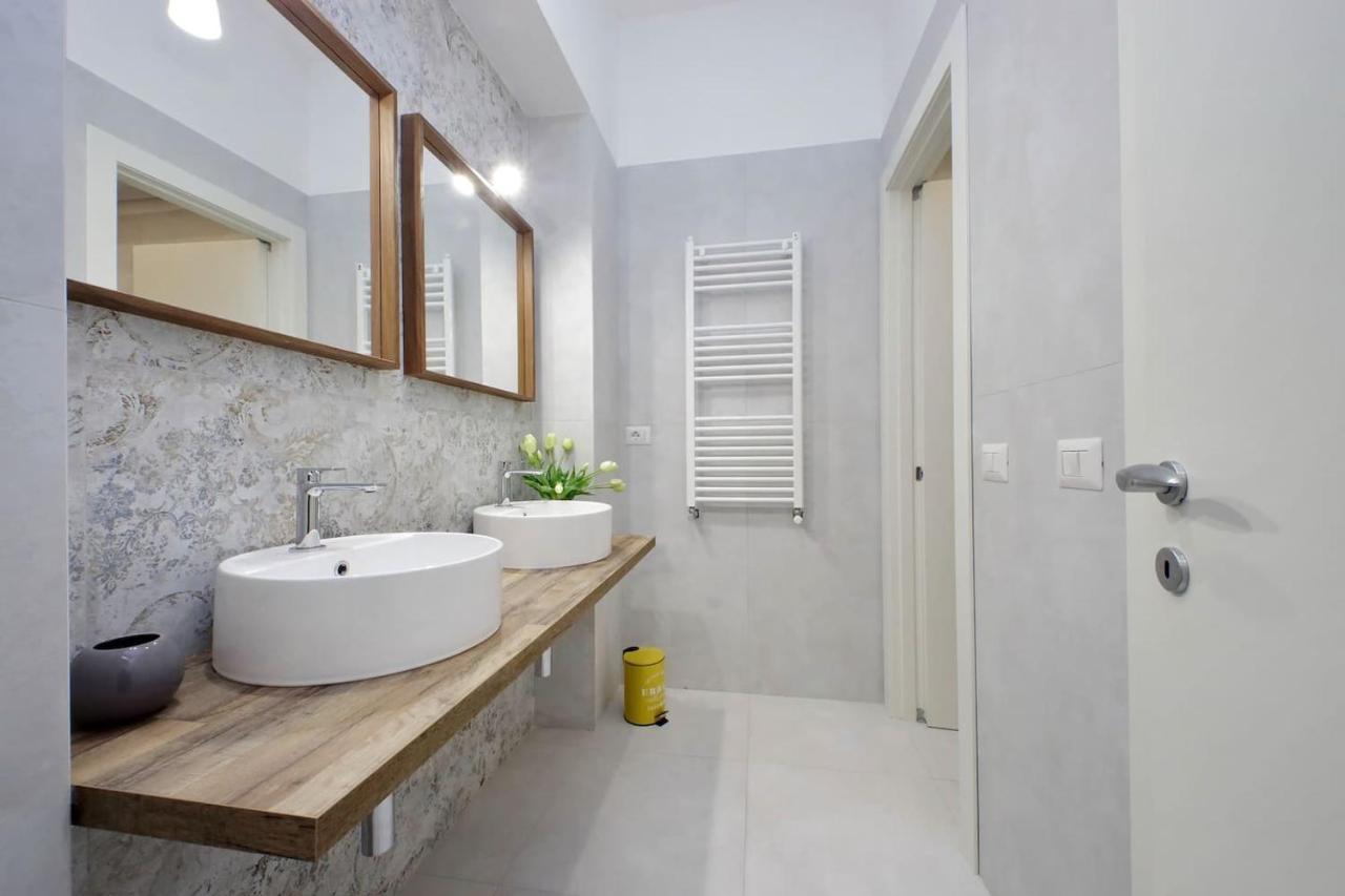 Appartamento "Corso - Cuore Di Roma" By FlatinRom Exterior foto