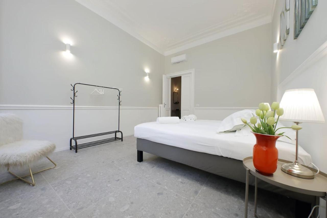 Appartamento "Corso - Cuore Di Roma" By FlatinRom Exterior foto